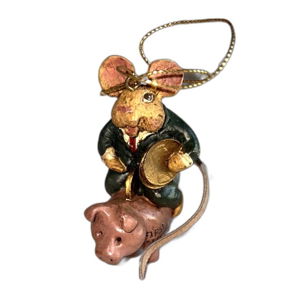Christmas Ornament Kurt Andler"s Hole in Wall Gang Mouse Riding Pig - Picture 4 of 5